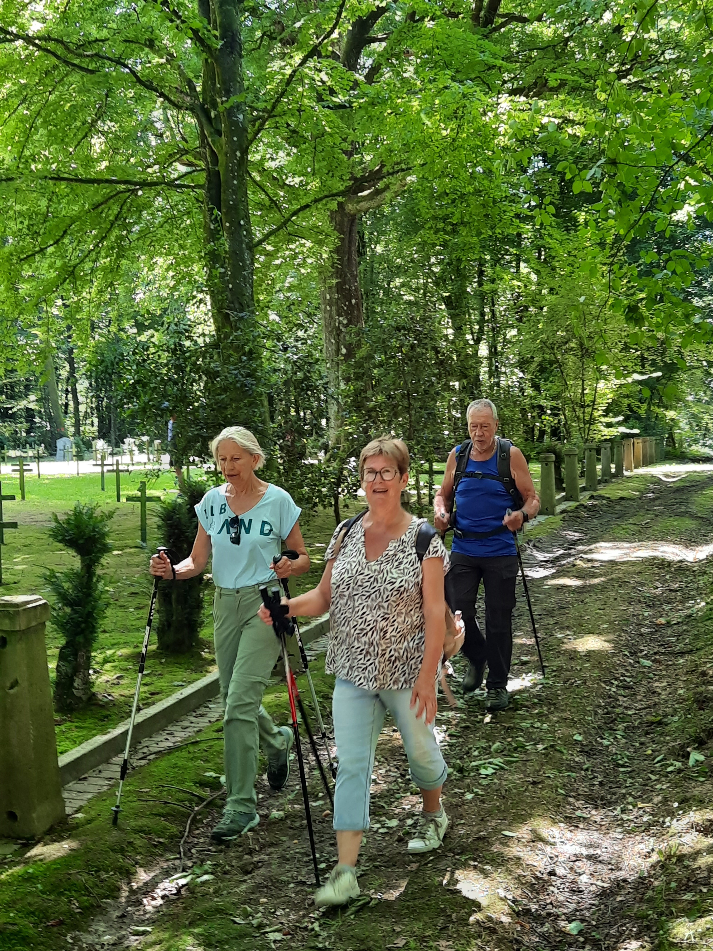 Arrivée au cimetière Militaire Allemand